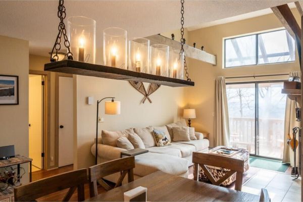 Trailside Bliss 2BR ski-in/ski-out, Views Sleeps 8